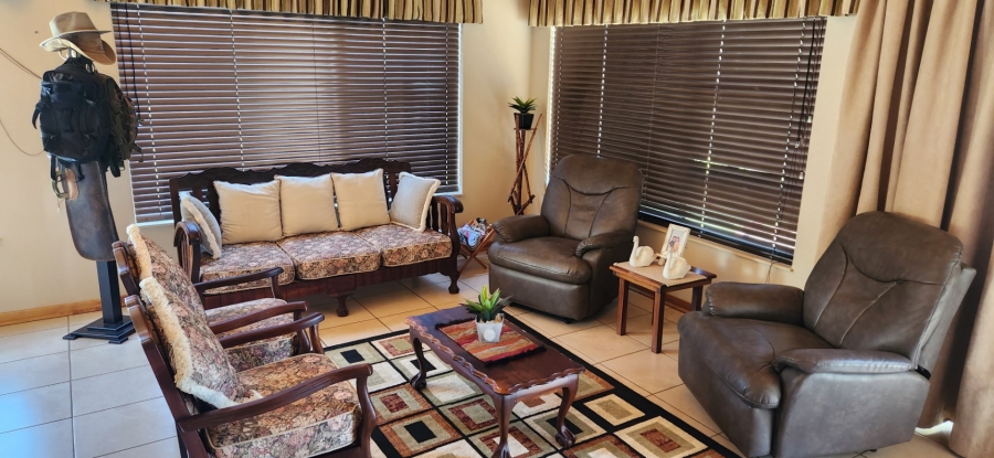 6 Bedroom Property for Sale in Ferreira Free State